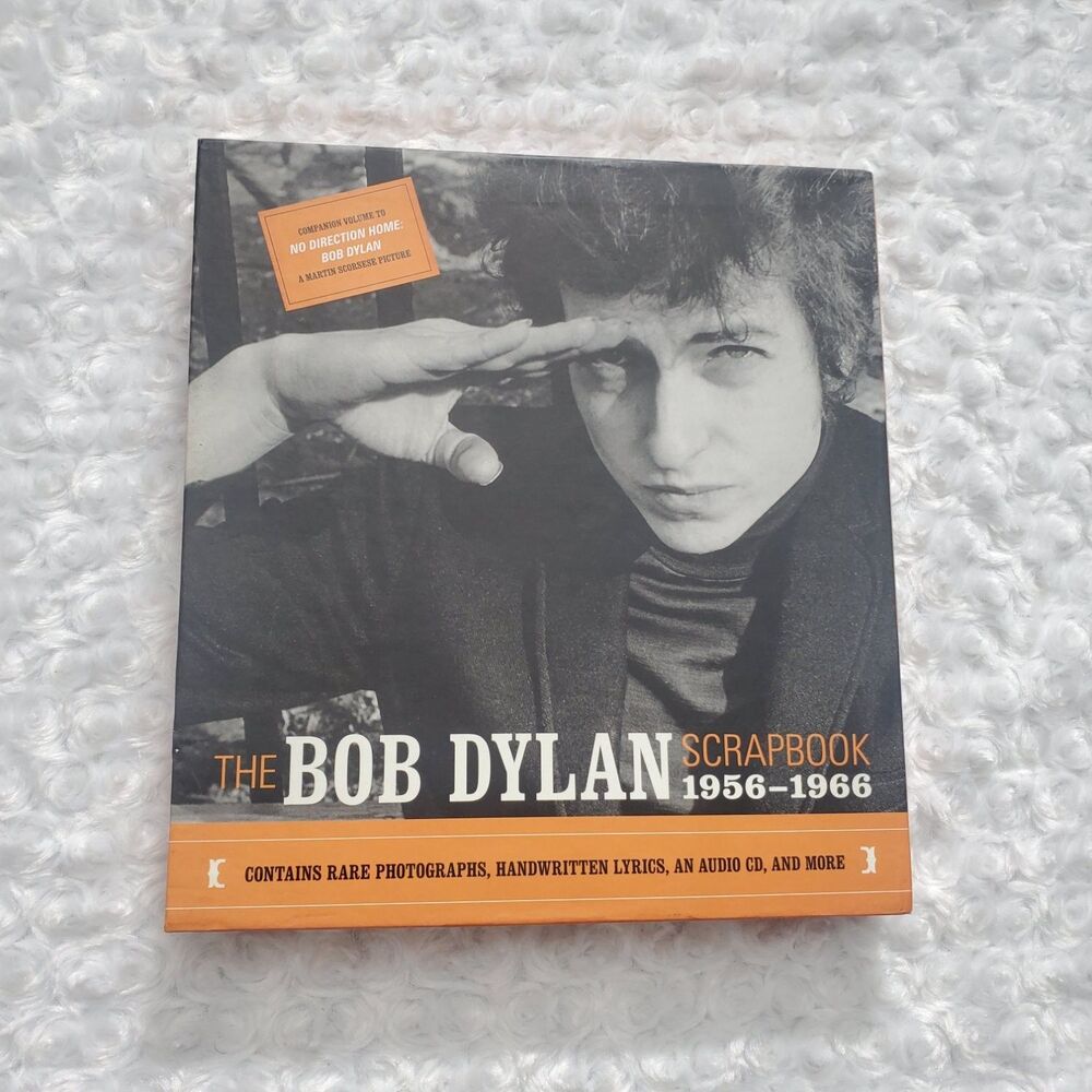Robert Santelli The Bob Dylan Scrapbook 1956-1966 Hardcover 2005 2005